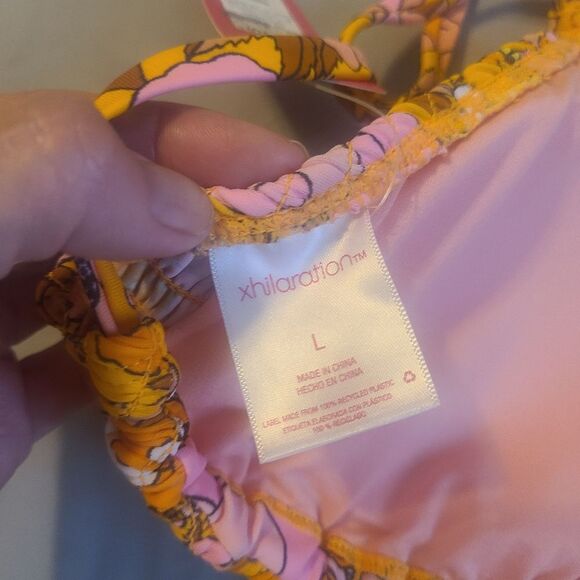 NWT Target Xhilaration Floral Bikini Top Size L - Picture 3 of 4
